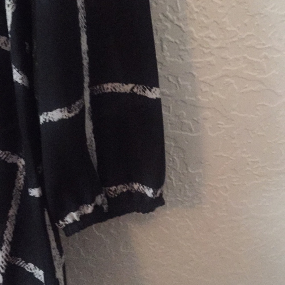 Dress - Picture 4 of 6